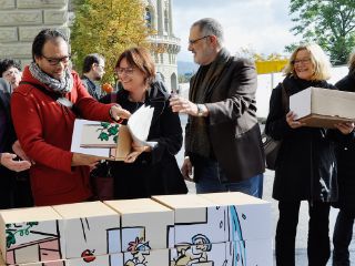 Mehr zahlbare Mieten: 125’000 Unterschriften eingereicht
