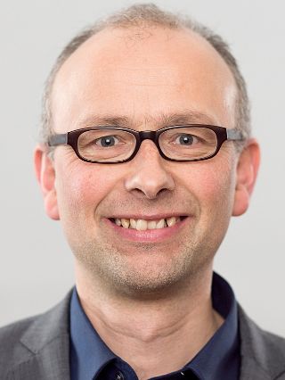 Michael Töngi verlässt den SMV – neueR GeneralsekretärIn gesucht